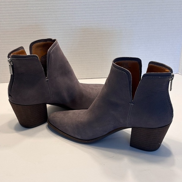 Lucky Brand Women's Ankle Boots SZ 8.5 Back Zip Gray - Picture 6 of 10